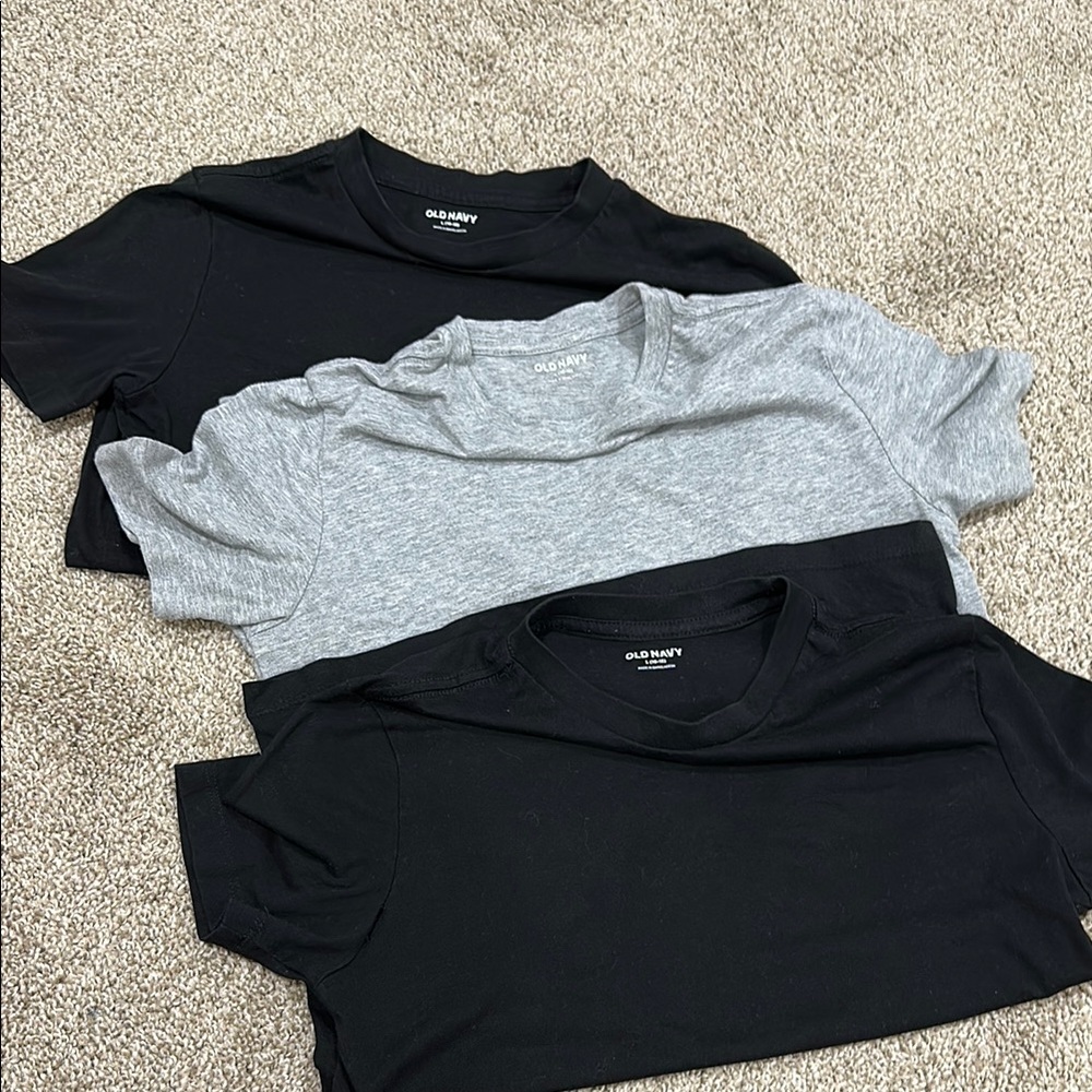 Boys Old Navy Black and Gray T-Shirt Trio